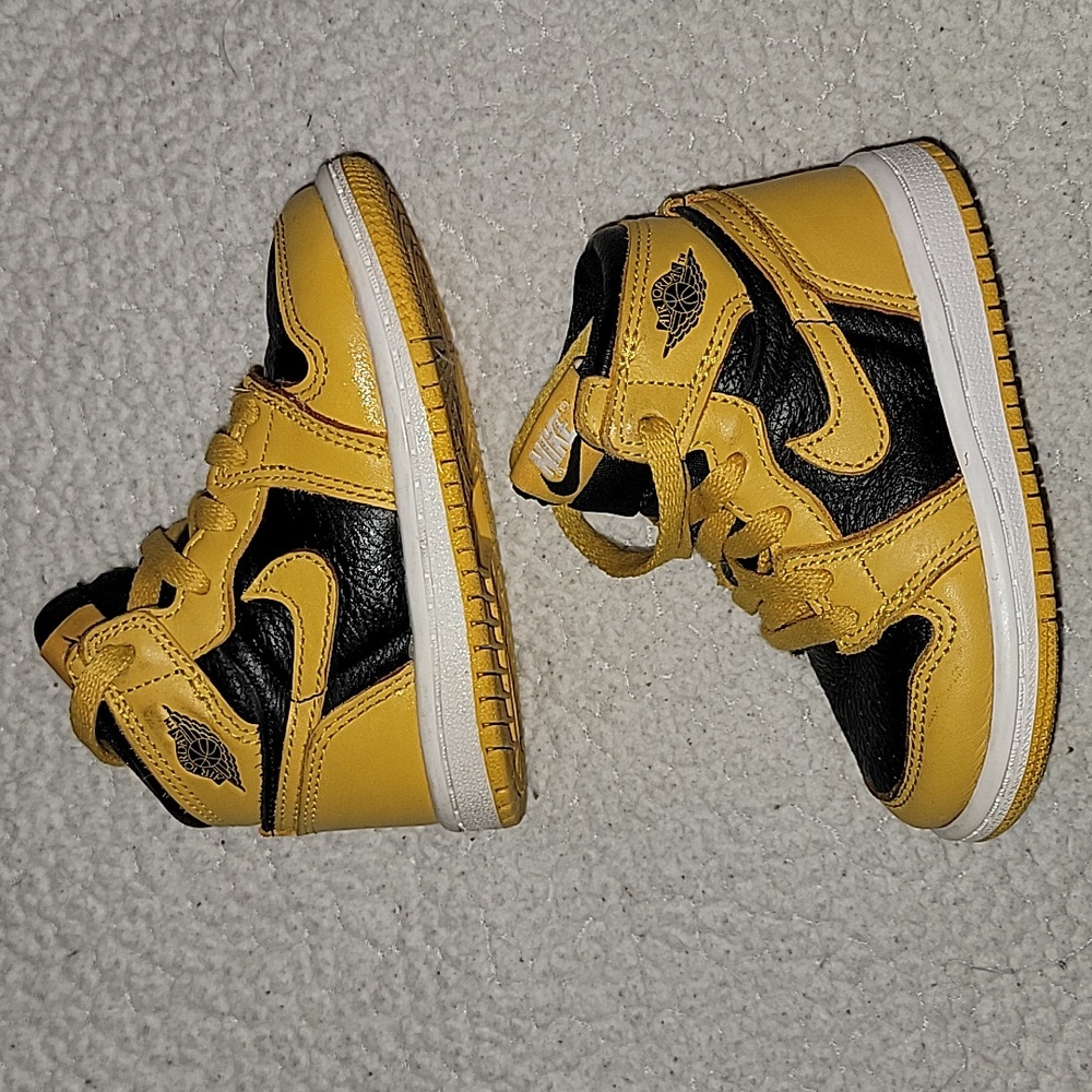Air Jordan 1 "pollen " toddler 6c
